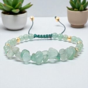 Armband i geometrisk stil med naturliga stenar