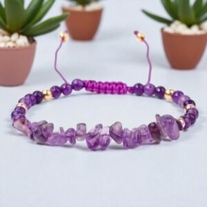 Armband i geometrisk stil med naturliga stenar