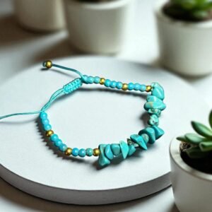 Armband i geometrisk stil med naturliga stenar